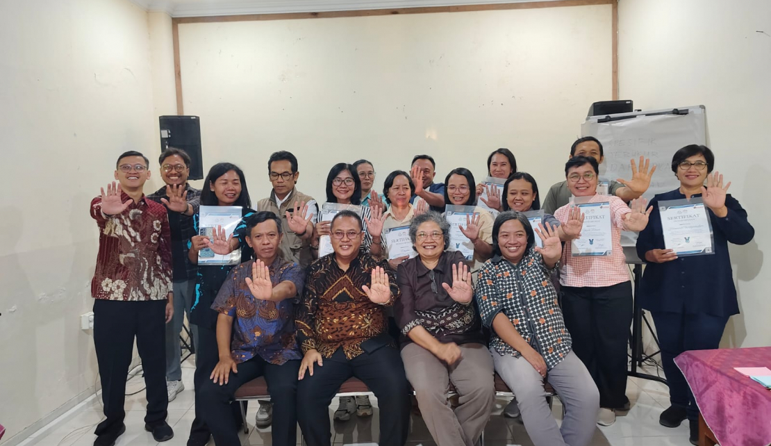 Gereja-Gereja se-Klasis Wonogiri Susun SOP Perlindungan Perempuan dan Anak, 15 Anggota Satgas Terima Sertifikat